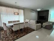 Casa / Sobrado em Condomínio para Venda em Santana de...