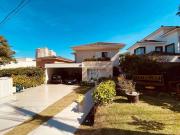Casa / Sobrado em Condomínio para Venda em Santana de...