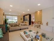 Casa / Sobrado em Condomínio para Venda em Santana de...