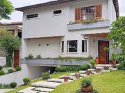 Casa / Sobrado em Condomínio para Venda em Santana de...