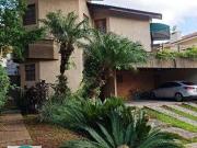 Casa / Sobrado em Condomínio para Venda em Santana de...