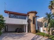 Casa / Sobrado em Condomínio para Venda em Santana de...