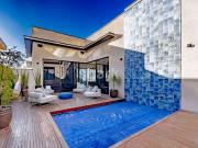 Casa / Sobrado em Condomínio para Venda em Santana de...