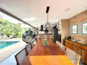 Casa / Sobrado em Condomínio para Venda em Santana de...