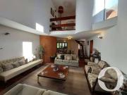 Casa / Sobrado em Condomínio para Venda em Santana de...