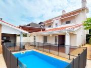 Casa / Sobrado em Condomínio para Venda em Santana de...