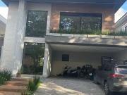 Casa / Sobrado em Condomínio para Venda em Santana de...