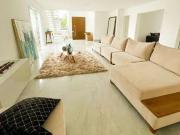 Casa / Sobrado em Condomínio para Venda em Santana de...