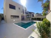 Casa / Sobrado em Condomínio para Venda em Santana de...