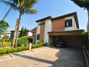 Casa / Sobrado em Condomínio para Venda em Santana de...