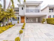 Casa / Sobrado em Condomínio para Venda em Santana de...