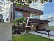 Casa / Sobrado em Condomínio para Venda em Santana de...
