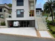 Casa / Sobrado em Condomínio para Venda em Santana de...