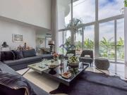 Casa / Sobrado em Condomínio para Venda em Santana de...