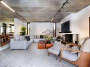 Casa / Sobrado em Condomínio para Venda em Santana de...