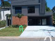 Casa / Sobrado em Condomínio para Venda em Santana de...