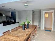 Casa / Sobrado em Condomínio para Venda em Santana de...