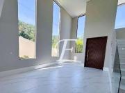 Casa / Sobrado em Condomínio para Venda em Santana de...