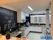 Casa / Sobrado em Condomínio para Venda em Santana de...