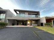 Casa / Sobrado em Condomínio para Venda em Santana de...