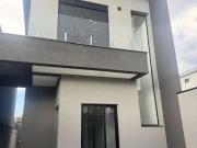 Casa / Sobrado em Condomínio para Venda em Santana de...