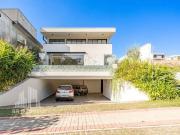 Casa / Sobrado em Condomínio para Venda em Santana de...