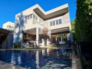 Casa / Sobrado em Condomínio para Venda em Santana de...