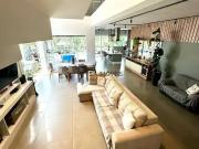 Casa / Sobrado em Condomínio para Venda em Santana de...