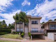 Casa / Sobrado em Condomínio para Venda em Santana de...