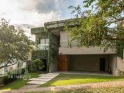 Casa / Sobrado em Condomínio para Venda em Santana de...