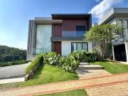 Casa / Sobrado em Condomínio para Venda em Santana de...