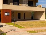 Casa / Sobrado em Condomínio para Venda em Santana de...