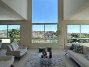 Casa / Sobrado em Condomínio para Venda em Santana de...