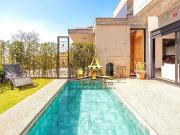 Casa / Sobrado em Condomínio para Venda em Santana de...