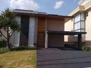 Casa / Sobrado em Condomínio para Venda em Santana de...