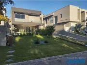 Casa / Sobrado em Condomínio para Venda em Santana de...