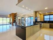 Casa / Sobrado em Condomínio para Venda em Santana de...