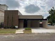 Casa / Sobrado em Condomínio para Venda em Santana de...