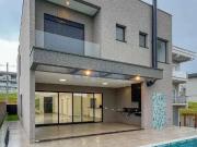 Casa / Sobrado em Condomínio para Venda em Santana de...