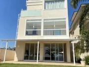 Casa / Sobrado em Condomínio para Venda em Santana de...