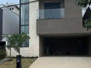 Casa / Sobrado em Condomínio para Venda em Santana de...