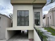 Casa / Sobrado em Condomínio para Venda em Santana de...