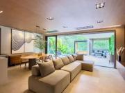 Casa / Sobrado em Condomínio para Venda em Santana de...