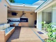 Casa / Sobrado em Condomínio para Venda em Santana de...