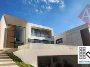 Casa / Sobrado em Condomínio para Venda em Santana de...