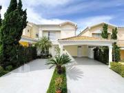 Casa / Sobrado em Condomínio para Venda em Santana de...