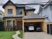 Casa / Sobrado em Condomínio para Venda em Santana de...