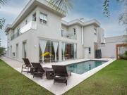 Casa / Sobrado em Condomínio para Venda em Santana de...