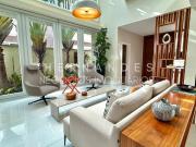 Casa / Sobrado em Condomínio para Venda em Santana de...