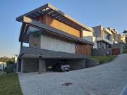 Casa / Sobrado em Condomínio para Venda em Santana de...